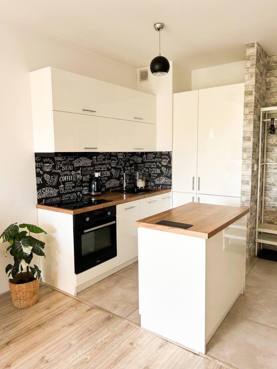 Lumina Comfy Apartment Lodz 外观 照片
